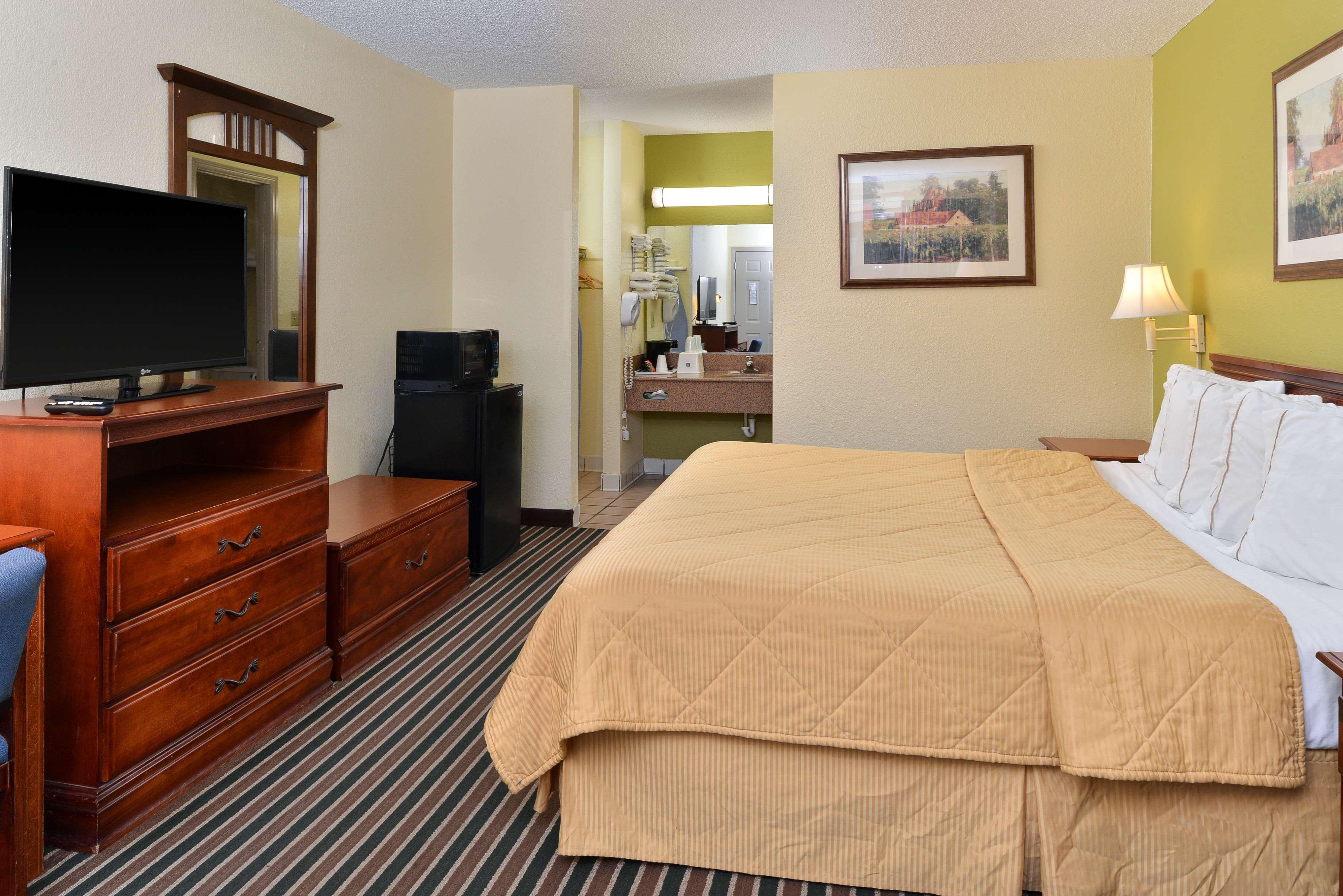 Americas Best Value Inn Dayton Екстериор снимка
